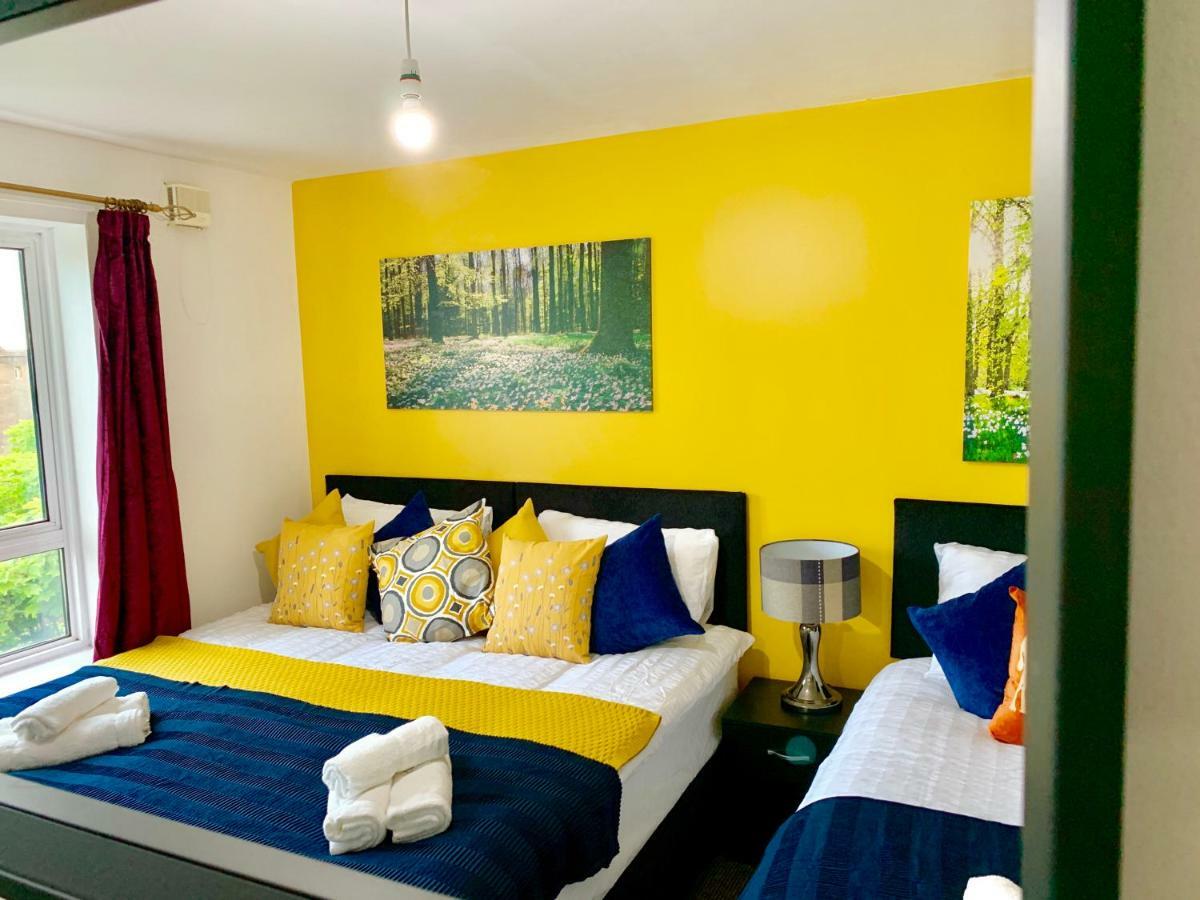 2 Bedrooms Modern Apartment, Lounge, Full Kitchen, Balcony, 5 Minutes Stratford Station Londres Exterior foto